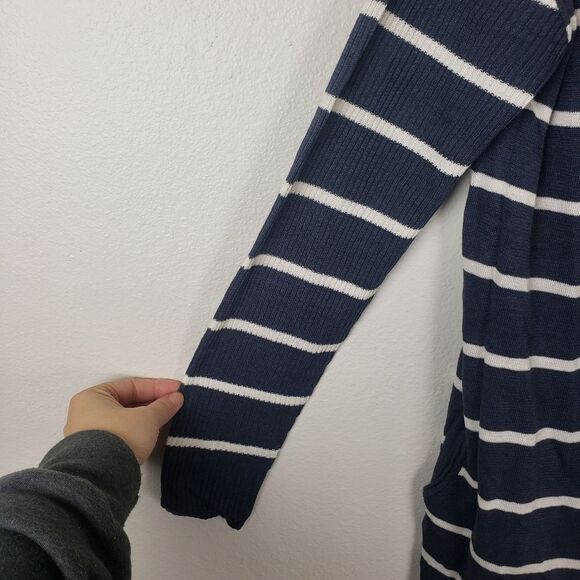 Chaser NWT Women's Blueish Grey White Striped Open Long Sleeve Cardigan Size Med - Picture 10 of 11